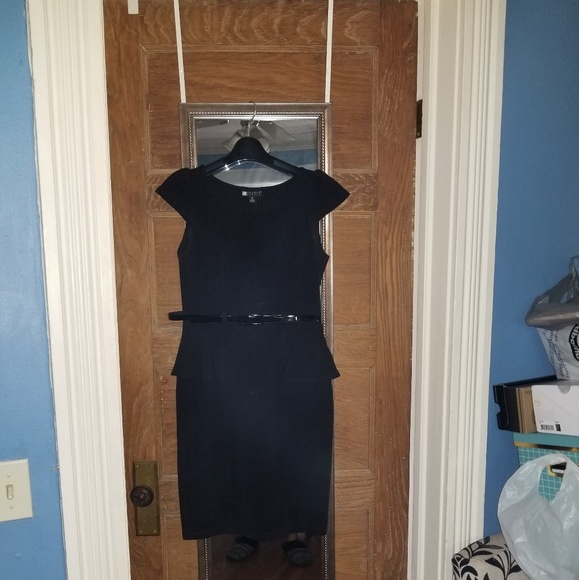 🆕️ NWOT Carole little peplum dress - Picture 5 of 5